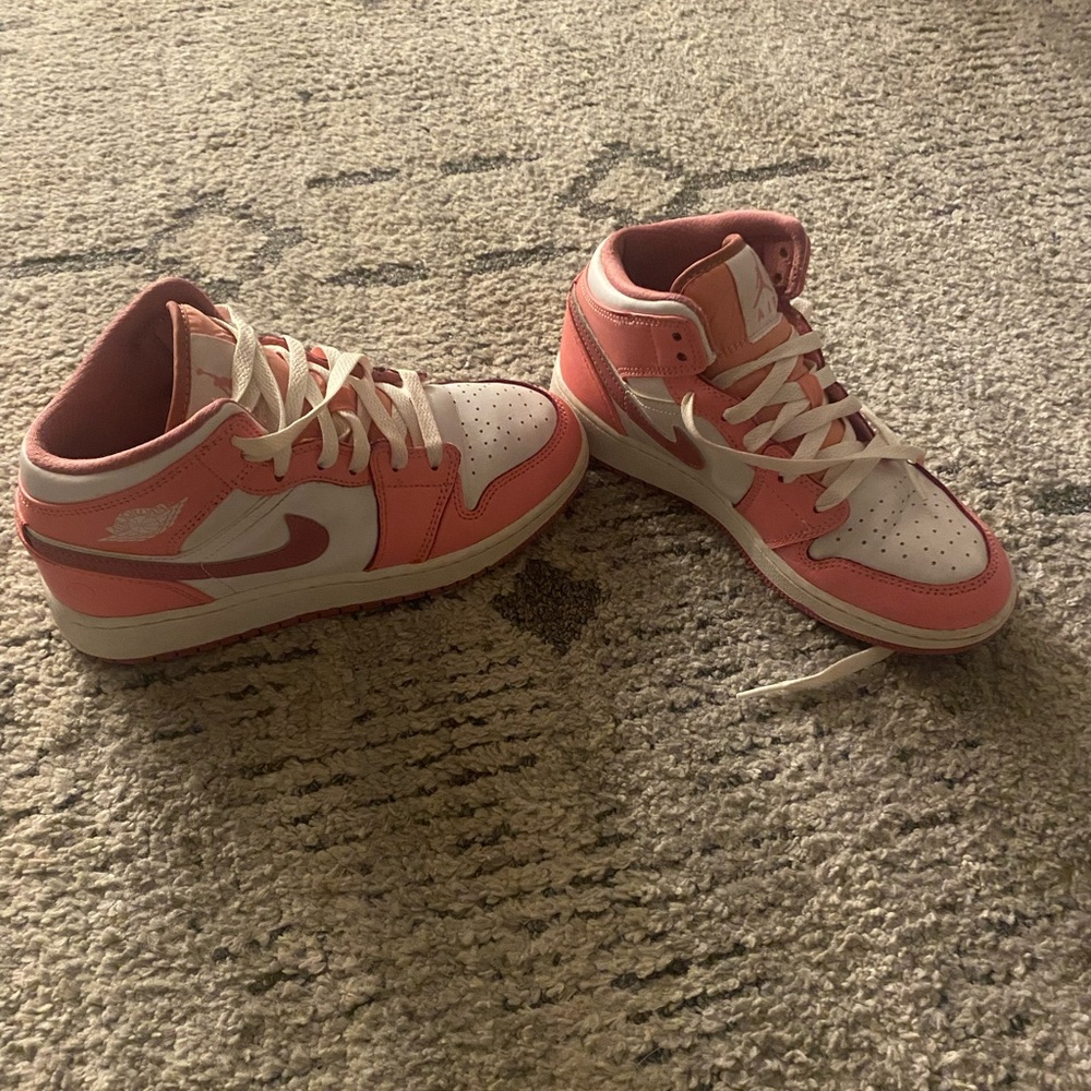 Nike Pink and White Sneakers